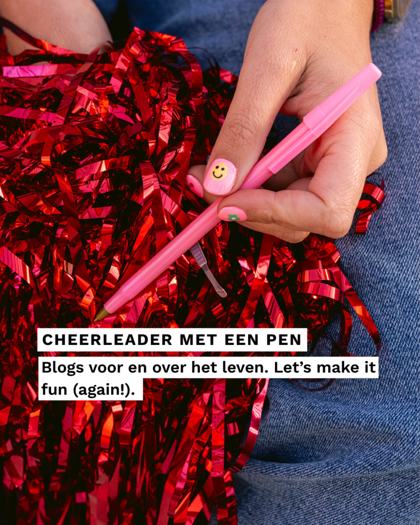 Blog voor het leven cheerleader met een pen